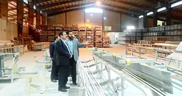 رئیس کمیسیون صنایع و معادن مجلس، مهمان نوروزی هافمن